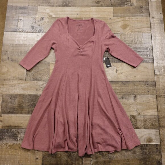 Torrid Women’s 00 (M/L) Super Soft Plush Pink Hacci Fit & Flare Dress NWT - Picture 1 of 10